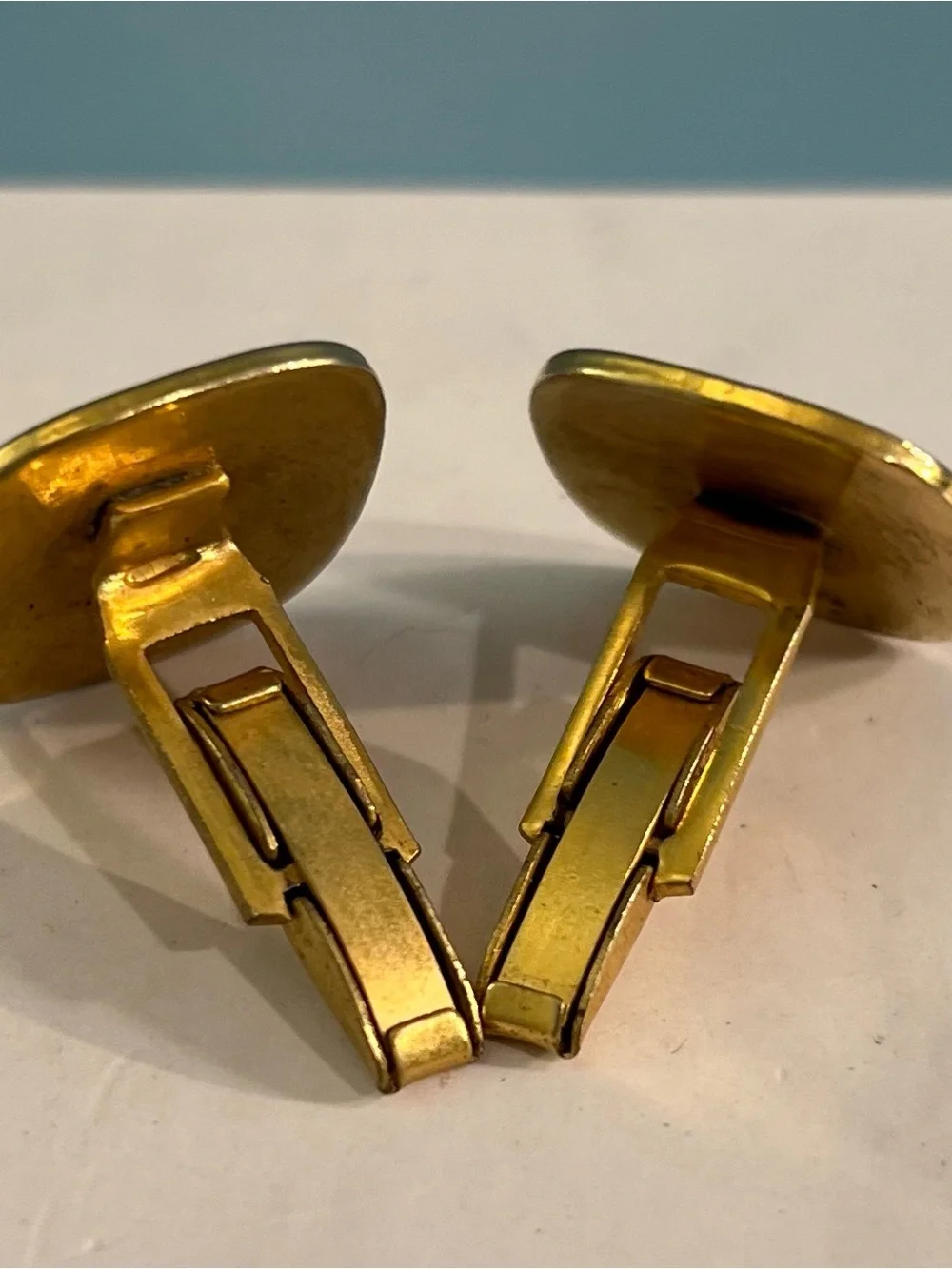 SWANK Gold Starburst Square Cufflinks